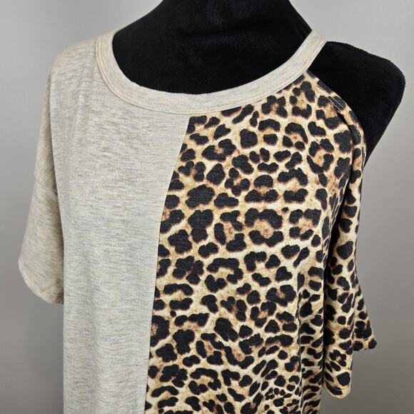 BiBi Women's Leopard Print Off Shoulder Long Tunic Dress Short Sleeve MED Sexy - Picture 3 of 10